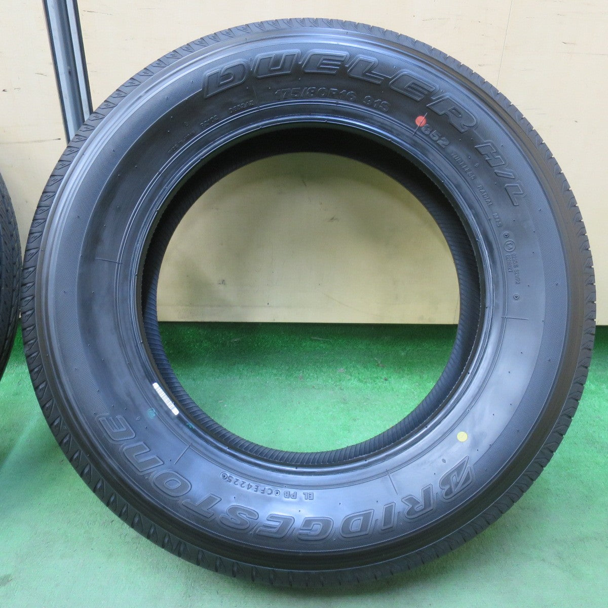 新車外し！25年★ジムニー 等 175/80R16 ブリヂストン デューラー H/L 852 DUELER タイヤ 16インチ★6010711イノタ