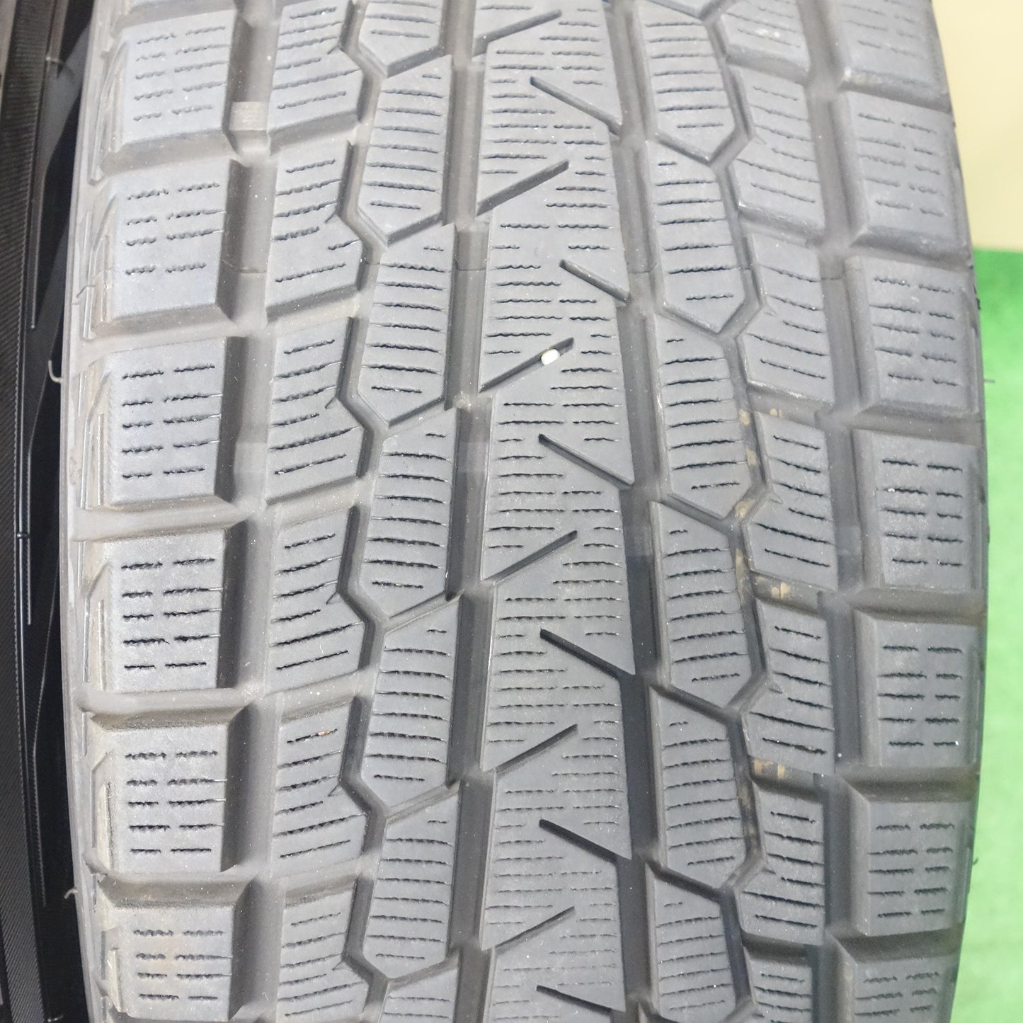 バリ溝！22年！キレイ！9.5分★スタッドレス 225/65R17 ヨコハマ アイスガード G075 MiLLOUS Ki ミルアス 17インチ PCD114.3/5H★6021403KTス