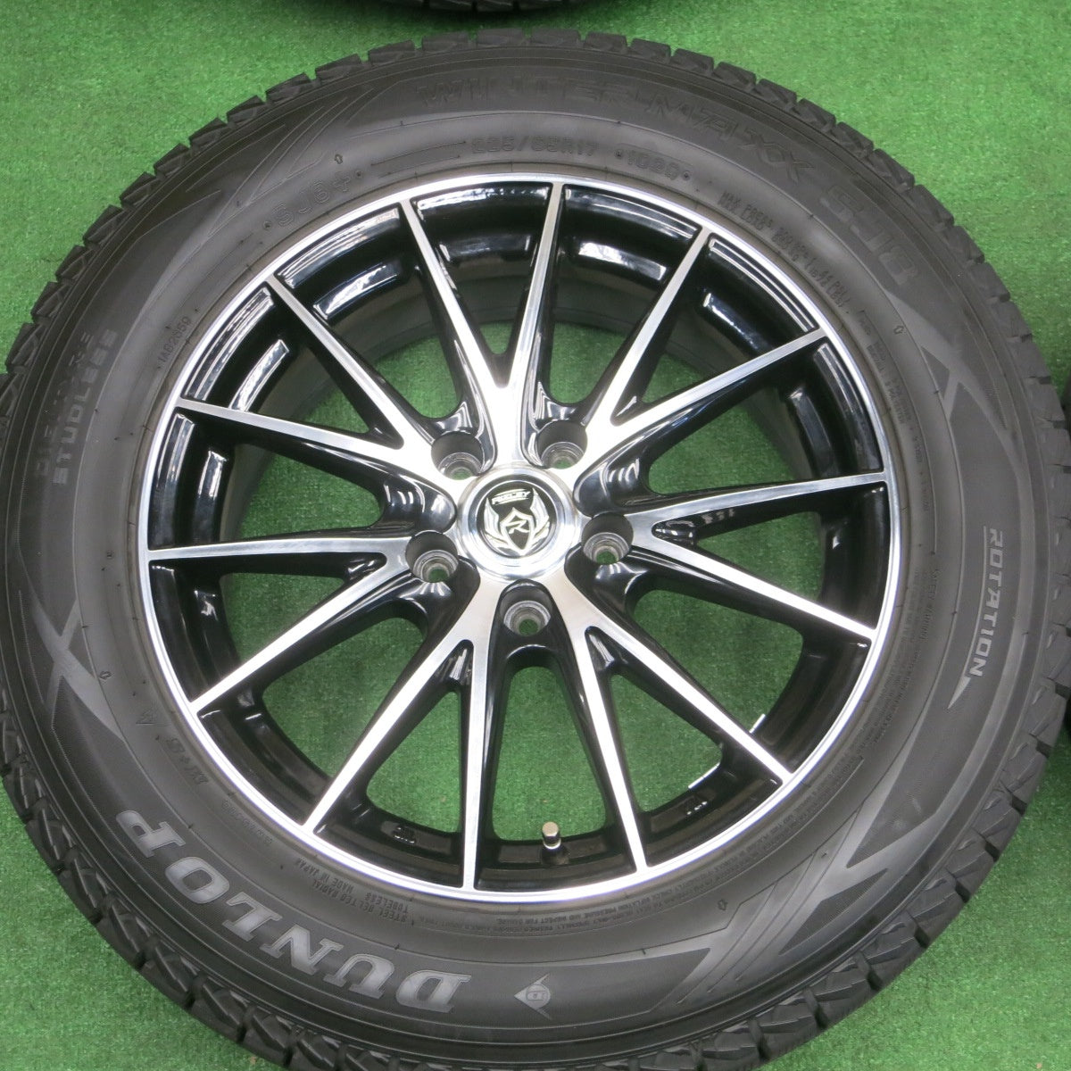 バリ溝！9.5分★スタッドレス 225/65R17 ダンロップ ウインターマックス SJ8 SJ8+ RiZLEY ライツレー 17インチ PCD114.3/5H★6020703NKス