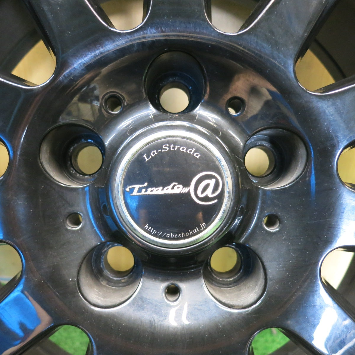 キレイ◎スタッドレス 225/65R17 ピレリ アイスアシンメトリコ プラス Tirado＠ La-Strada 阿部商会 17インチ PCD114.3/5H◎6061401HAス