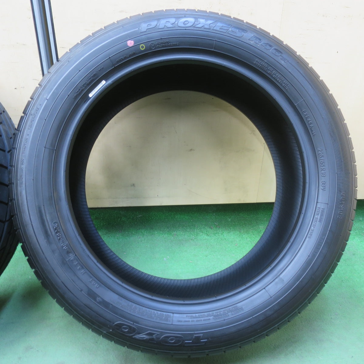 新車外し！23年★225/55R19 トーヨー プロクセス R46A タイヤ 19インチ ハリアー 40系 アルファード ヴェルファイア CX-5 CX-8 等★6031402イノタ