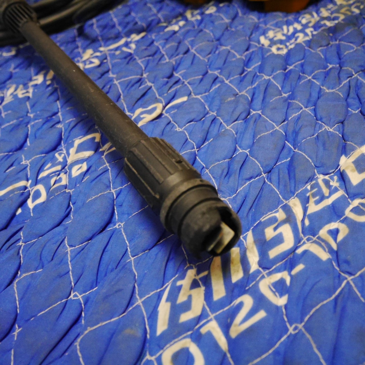 [送料無料] ☆RYOBI リョービ 高圧洗浄機 AJP-1600 清掃 掃除 洗車 泥落とし 家庭用 吐出圧 8.8MPa☆