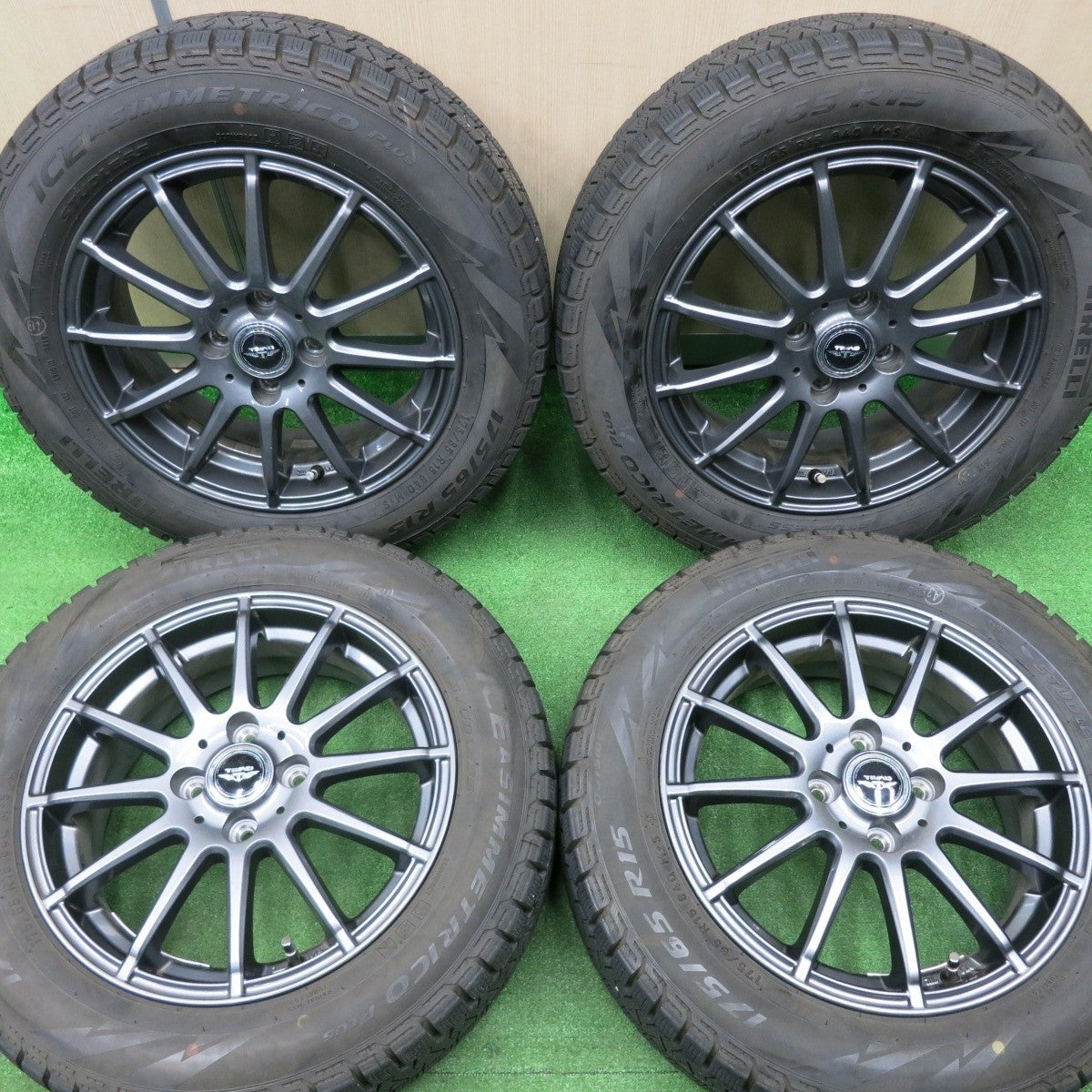 キレイ★スタッドレス 175/65R15 ピレリ アイスアシンメトリコ プラス TEAD テッド 15インチ PCD100/4H★4121401NJス