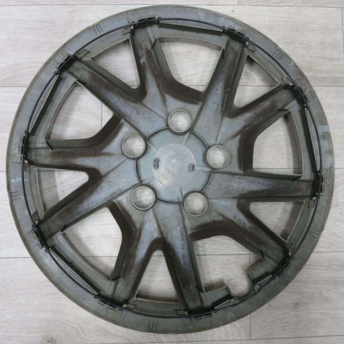 [送料無料] 4枚価格◆トヨタ プリウスα 純正 ホイール キャップ カバー 16インチ TOYOTA 42602-47090◆