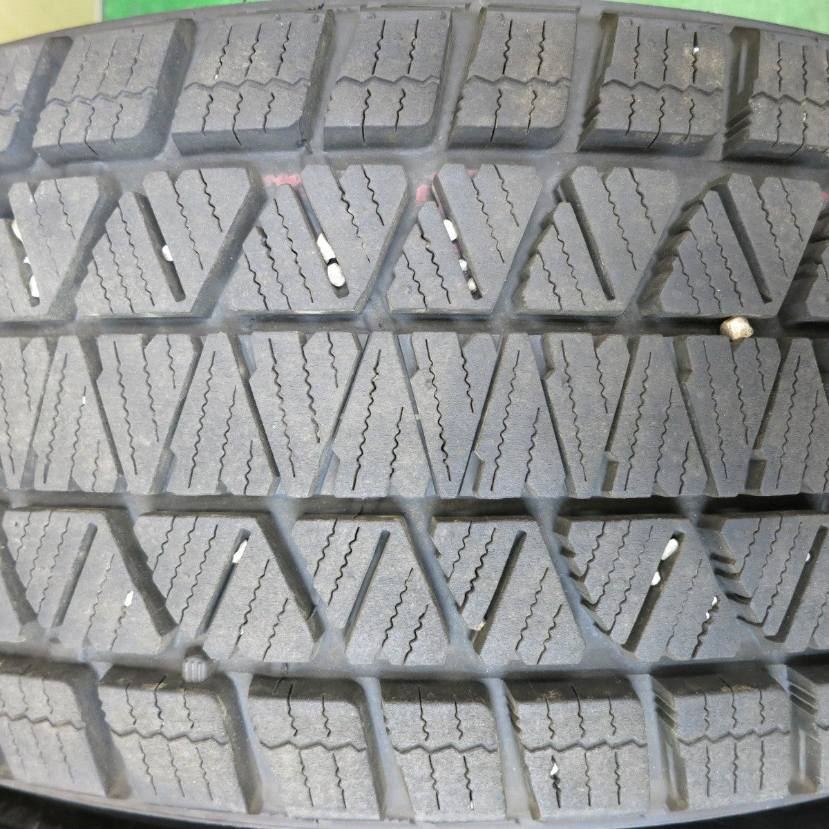 バリ溝！22年！キレイ！9.5分★スタッドレス 225/65R17 ブリヂストン ブリザック DM-V3 BALMINUM バルミナ 17インチ PCD114.3/5H★5081001HAス