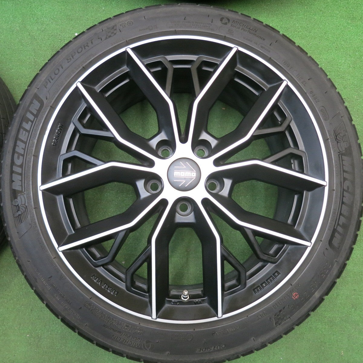 4本価格★MOMO MASSIMO 235/45R18 ミシュラン パイロットスポーツ4 TO モモ マッシモ 18インチ PCD114.3/5H★6030503HAノ