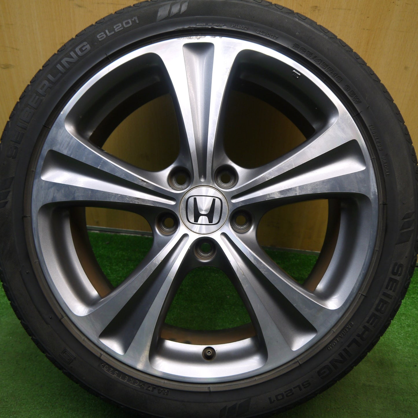 1本価格★ホンダ RB3 オデッセイ アブソルート 純正 225/45R18 セイバーリング SL201 18インチ PCD114.3/5H★5062307Hノ