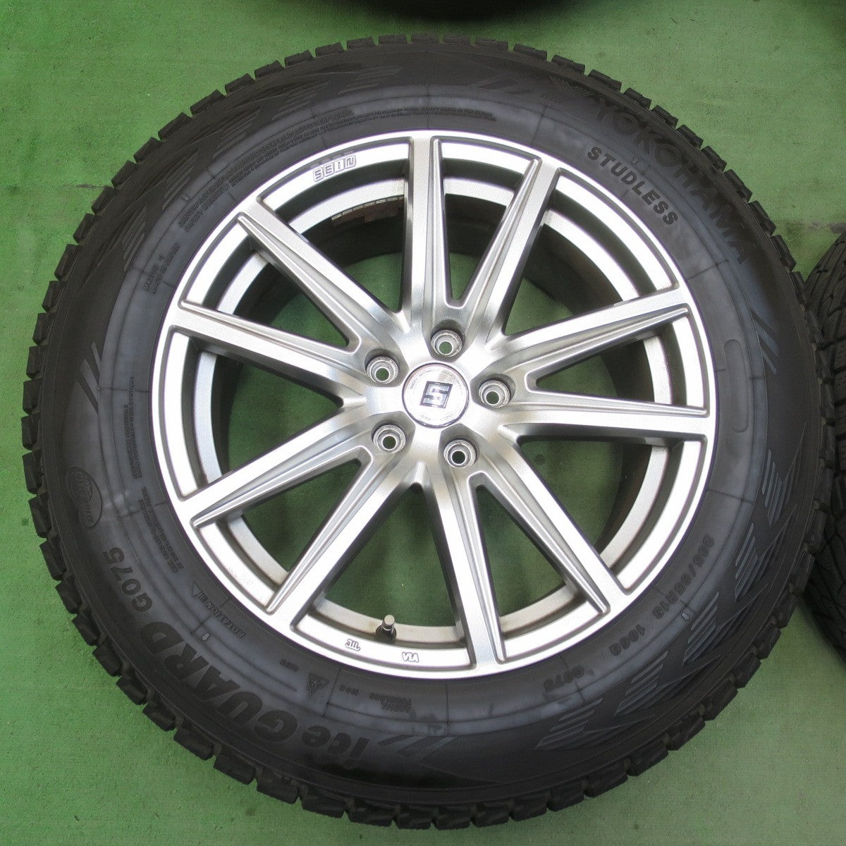 バリ溝！9分★スタッドレス 235/65R18 ヨコハマ アイスガード G075 SEIN ザイン 18インチ PCD114.3/5H★5123013イス