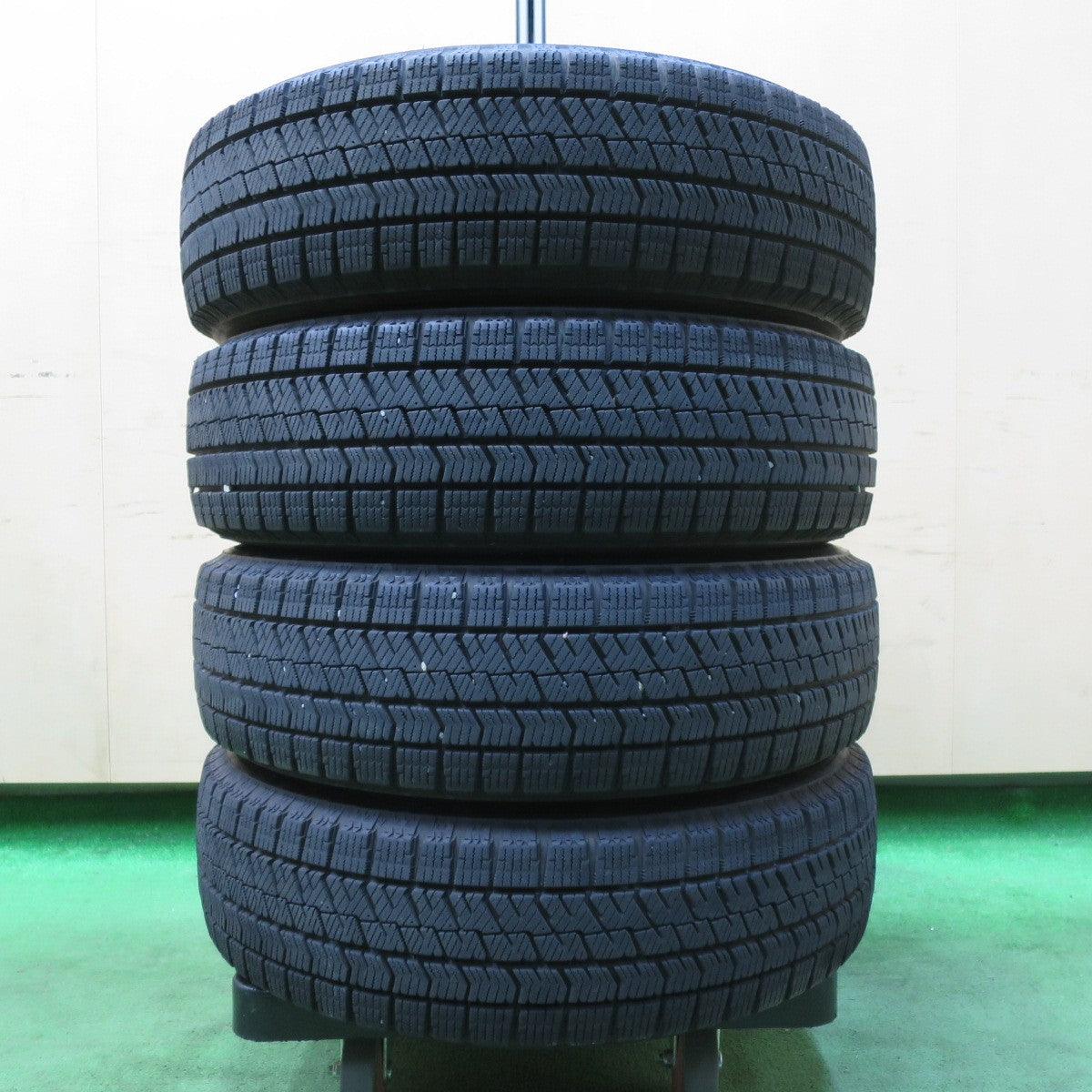 [送料無料] 4本価格！20年★スタッドレス 155/65R14 ブリヂストン ブリザック VRX2 Citta 14インチ PCD100/4H★4111506イス