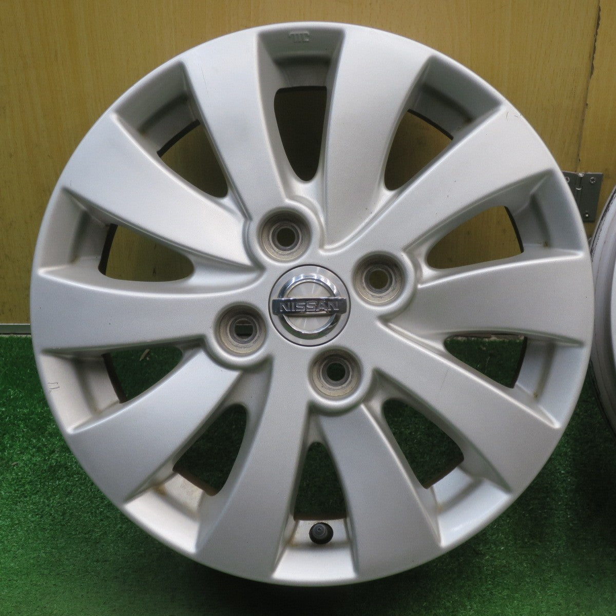 4本価格◎日産 MG33S モコ 純正 ホイール 14インチ MOCO 14×4.5J PCD100/4H◎6071702NJホ
