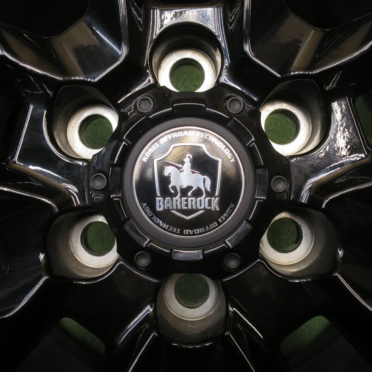 バリ溝！24年！9.5分★スタッドレス 265/65R18 ブリヂストン ブリザック DM-V3 BAREROCK BISON KOSEI ベアロック バイソン 18インチ PCD139.7/6H★6051906NJス