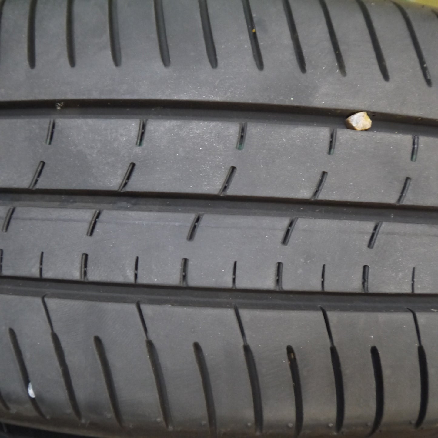 バリ溝！24年！9分★205/65R16 ダンロップ エナセーブ EC350+ タイヤ 16インチ セレナ カムリ ヤリスクロス エスティマ 等★5112506Hノタ