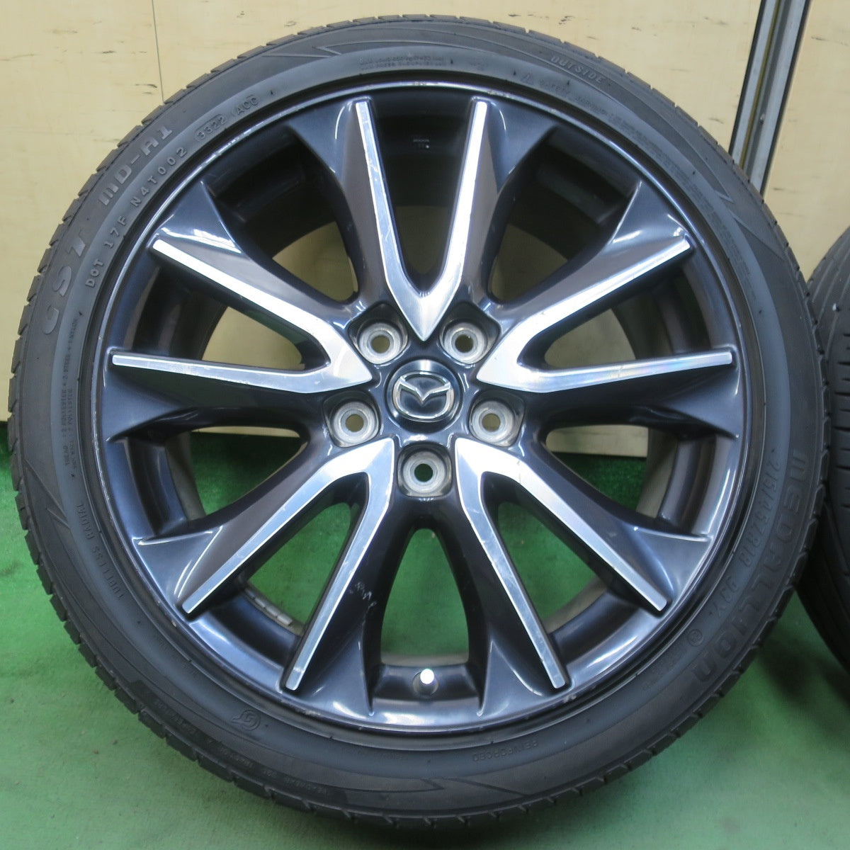 バリ溝！24年！9.5分★マツダ CX-3 純正 215/45R18 メダリオン CST MD-A1 18インチ CX3 PCD114.3/5H★6032609イノ