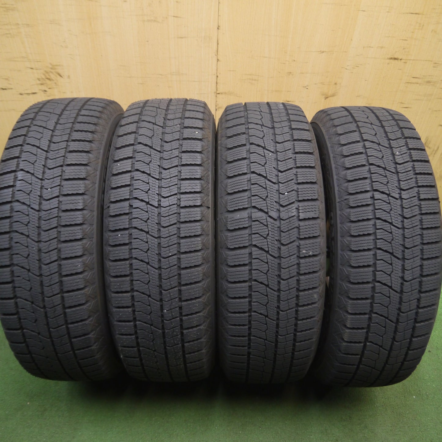 *送料無料* 超バリ溝！23年！キレイ！ほぼ10分★プリウス等 195/65R15 スタッドレス トーヨー オブザーブ GIZ2 LOXARNY SPORT BADX ロクサーニ PCD100/5H★4040813Hス