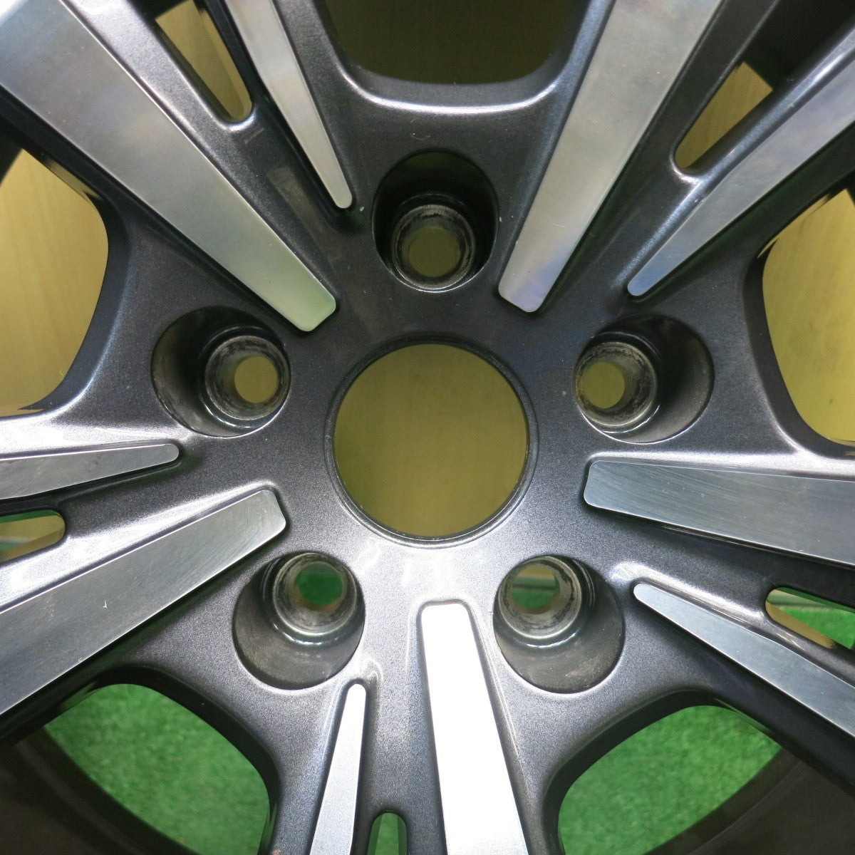 バリ溝！23年！キレイ！9.5分★BMW 等 smartline 365 245/45R19 スタッドレス ブリヂストン ブリザック VRX3 スマートライン 19インチ PCD112/5H★6022615HAス