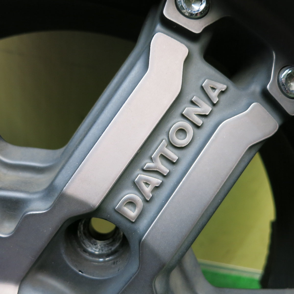 バリ溝！21年！9分★RAYS DAYTONA FDX 215/65R16 スタッドレス ブリヂストン ブリザック VRX3 レイズ デイトナ 16インチ PCD139.7/6H★5110808HAス