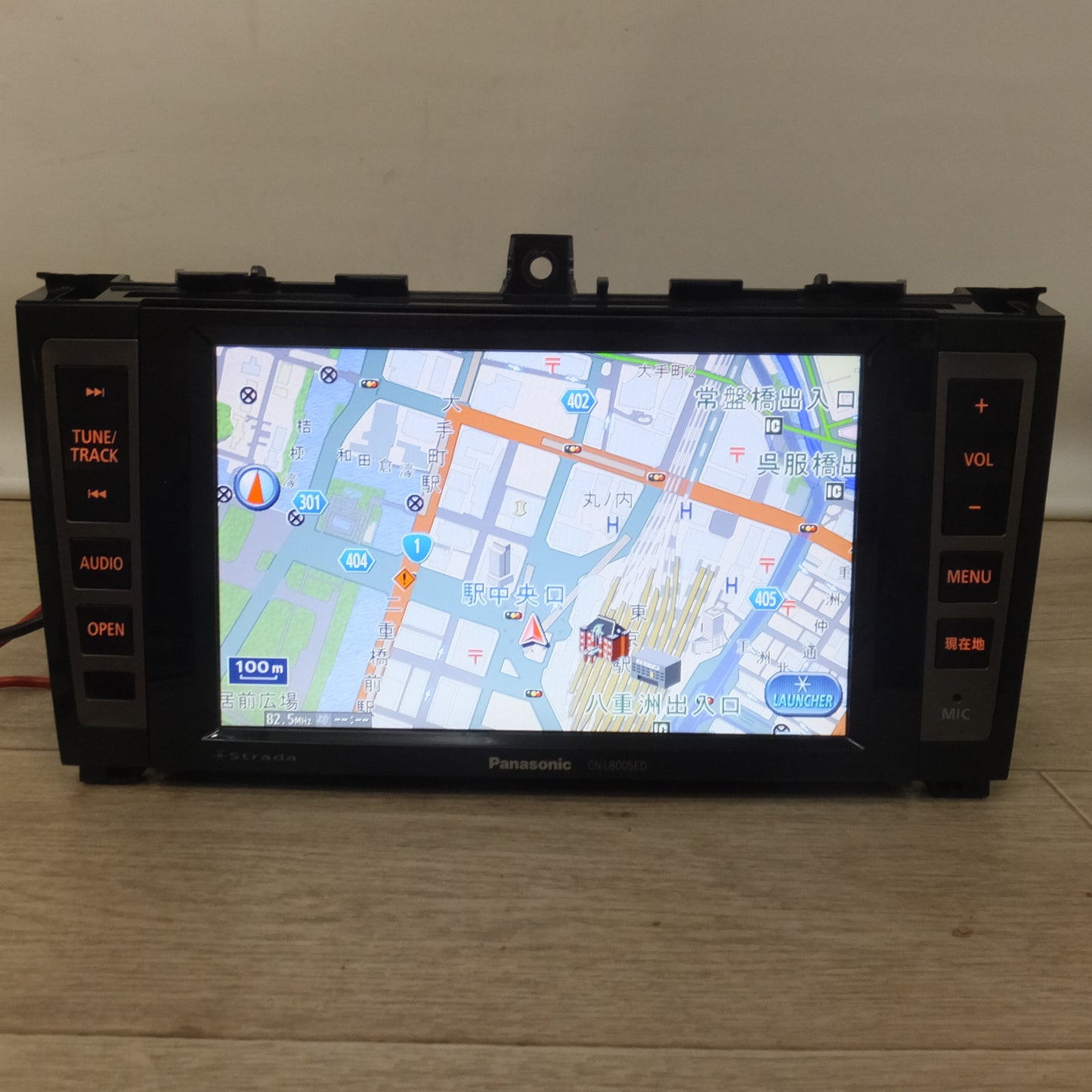 [送料無料] ★パナソニック Panasonic HDDカーナビステーション Strada CN-L800SED　日産 セレナ 専用(71)★