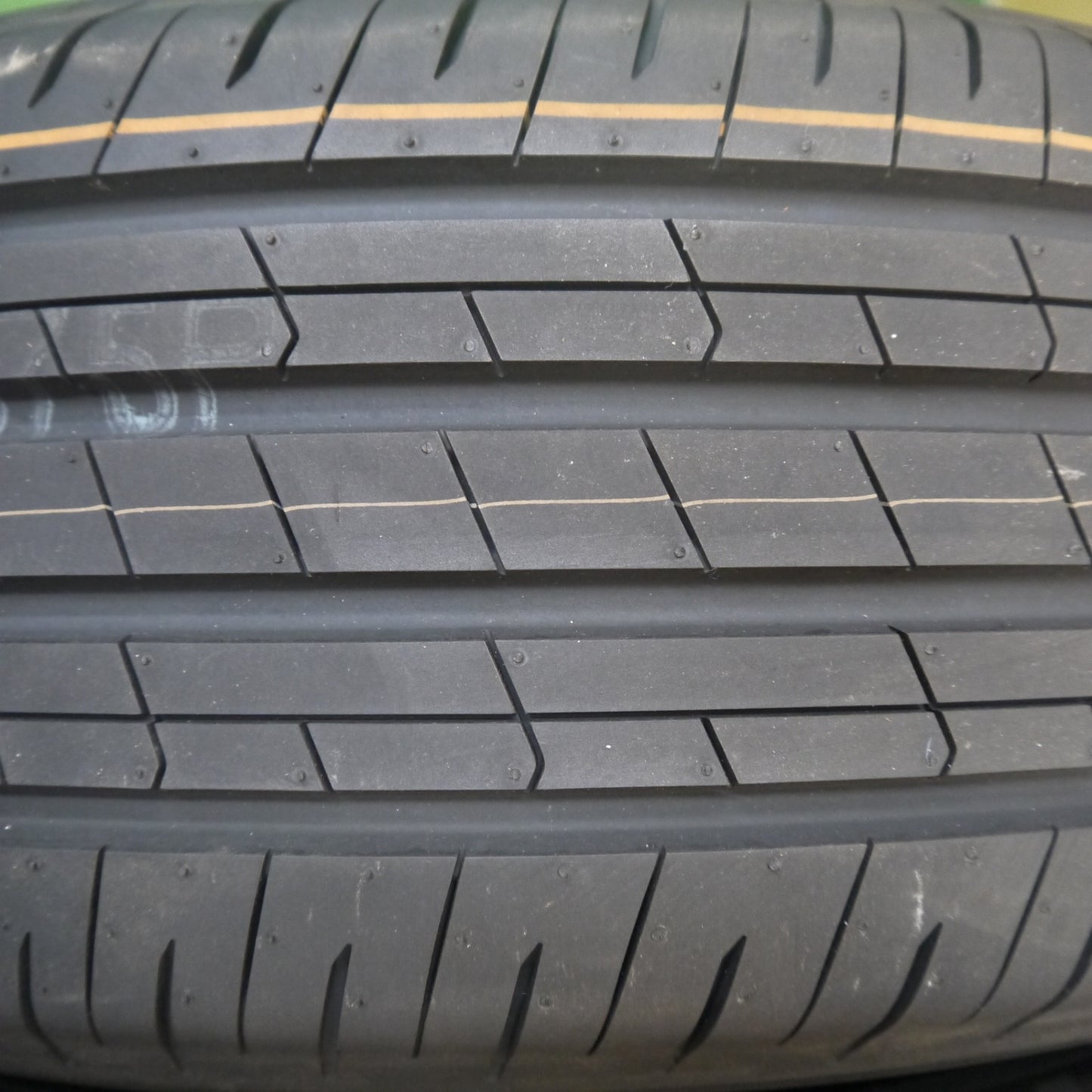 新車外し！25年★225/60R18 トーヨー プロクセス Comfort コンフォート 18インチ タイヤ 40系 アルファード ヴェルファイア 等★6010506Hノタ