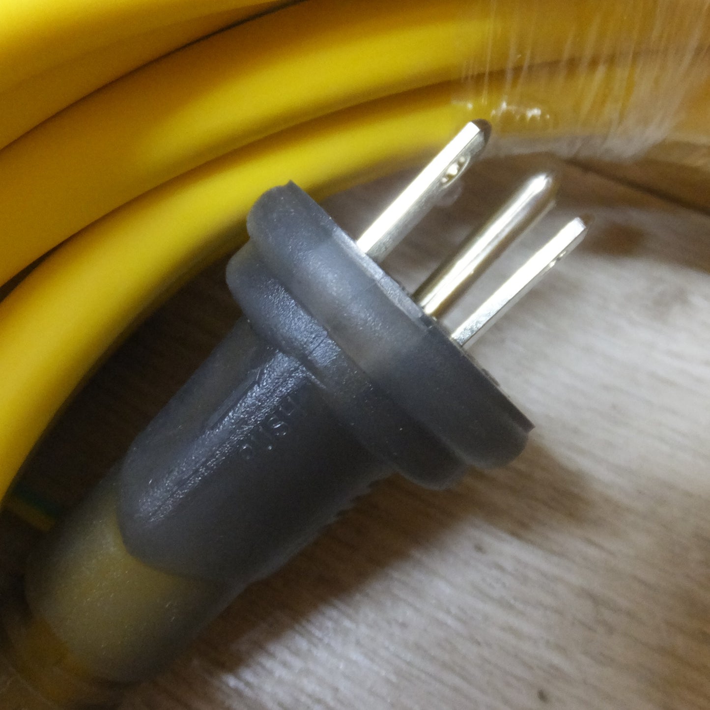 [送料無料] ★延長コード 2芯3芯 FH-3Z メーカー 不明 　15A 125V★