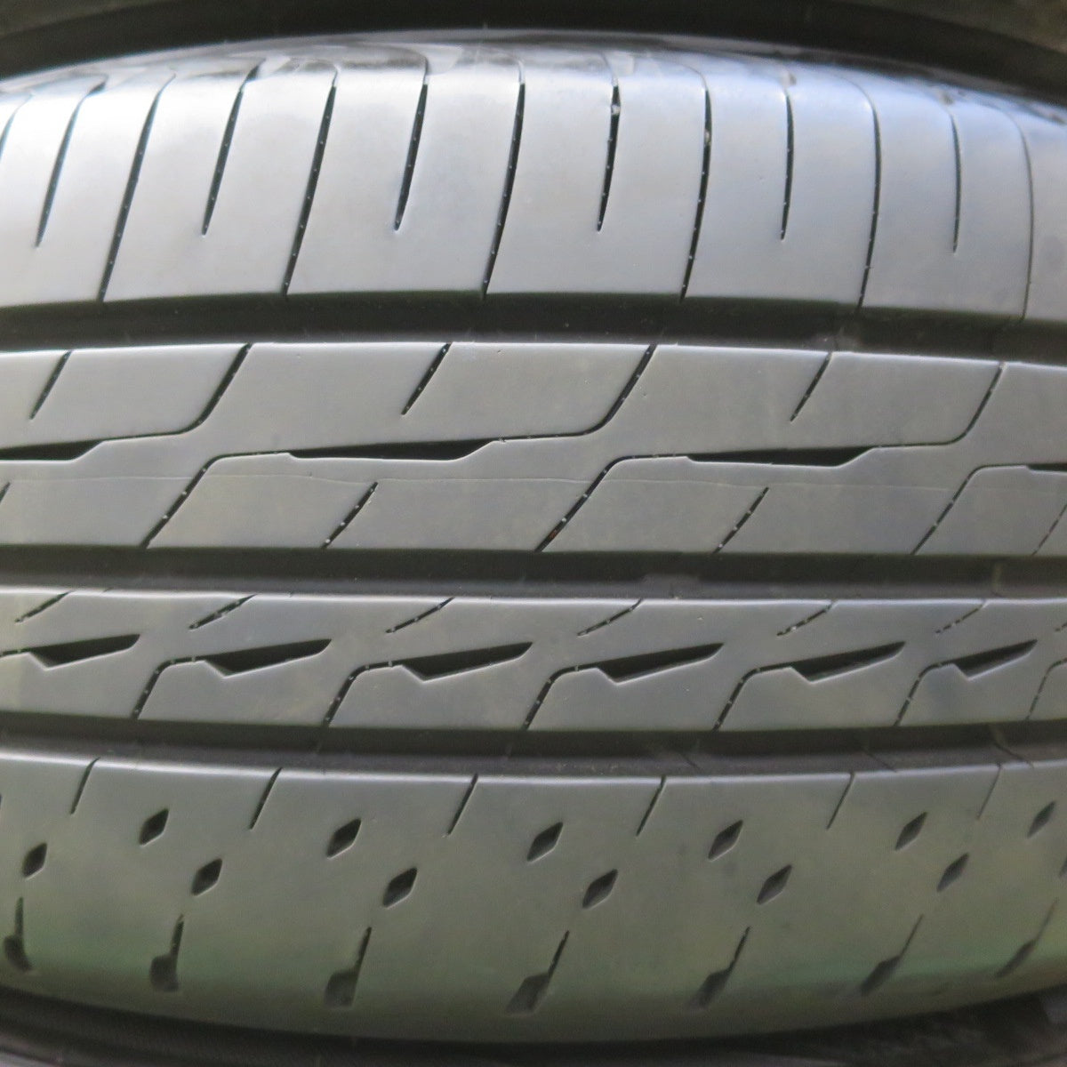 バリ溝！25年！キレイ！9.5分◎トヨタ 30系 アルファード ヴェルファイア 純正 225/60R17 ブリヂストン レグノ GR-XⅢ TYPE RV 17インチ PCD114.3/5H◎6081702イノ
