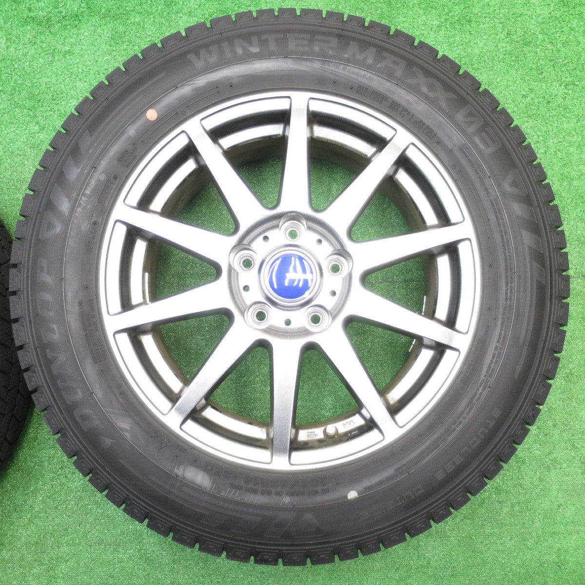 バリ溝！21年！キレイ！9.5分★スタッドレス 205/65R16 ダンロップ ウインターマックス 03 WINNERS ウィナーズ 16インチ PCD114.3/5H★5102103NJス