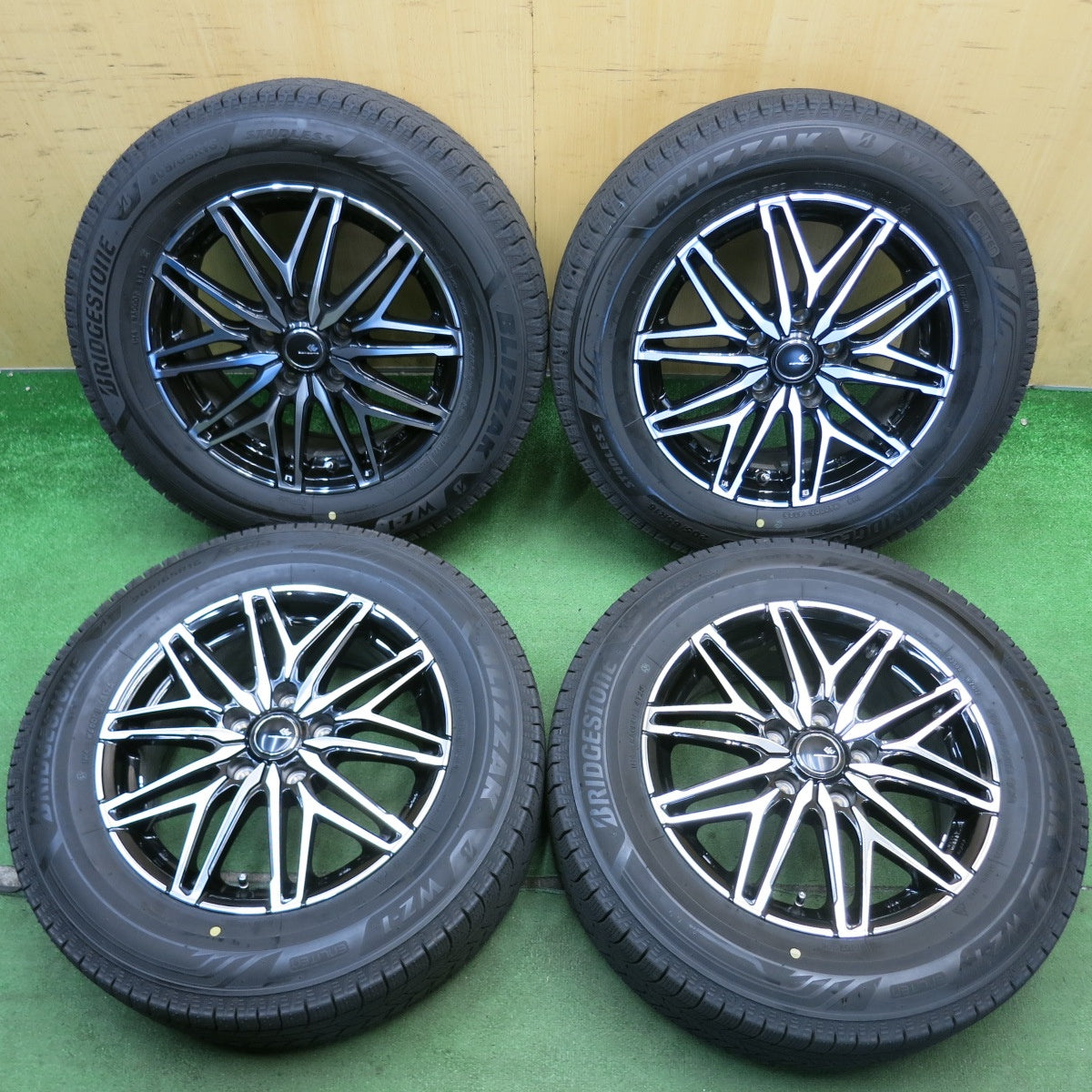 バリ溝！25年！キレイ！ほぼ10分◎スタッドレス 205/65R16 ブリヂストン ブリザック WZ-1 CEREBRO WA45 セレブロ 16インチ PCD114.3/5H◎6071204HAス
