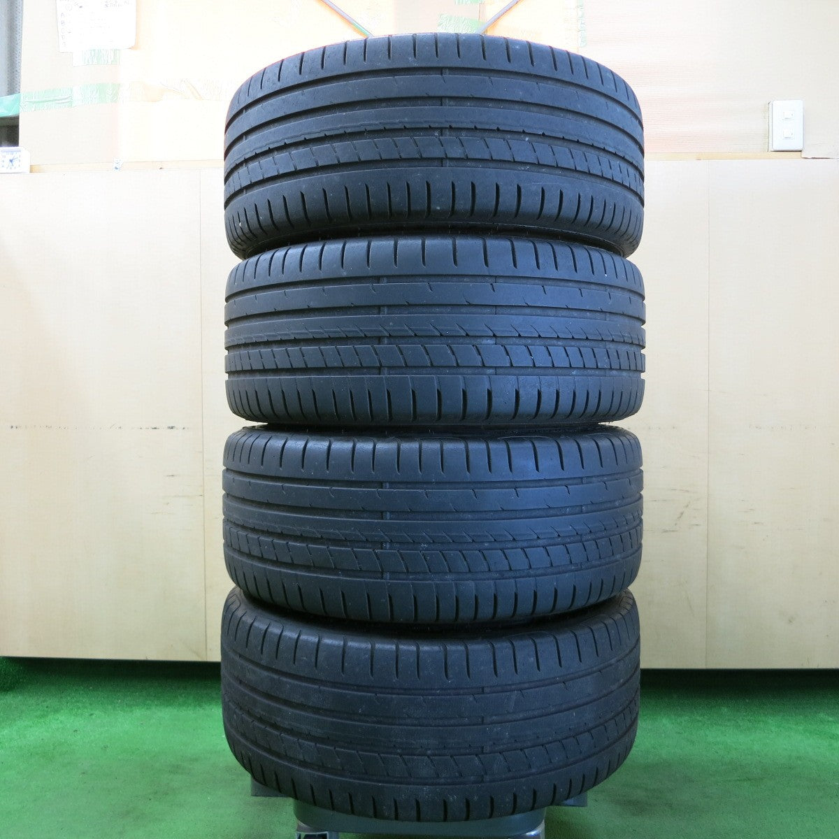 *送料無料* バリ溝！20年！キレイ！9.5分★ホンダ FK7 シビック 純正 235/40R18 グッドイヤー イーグル F1 18インチ PCD114.3/5H★4051406イノ