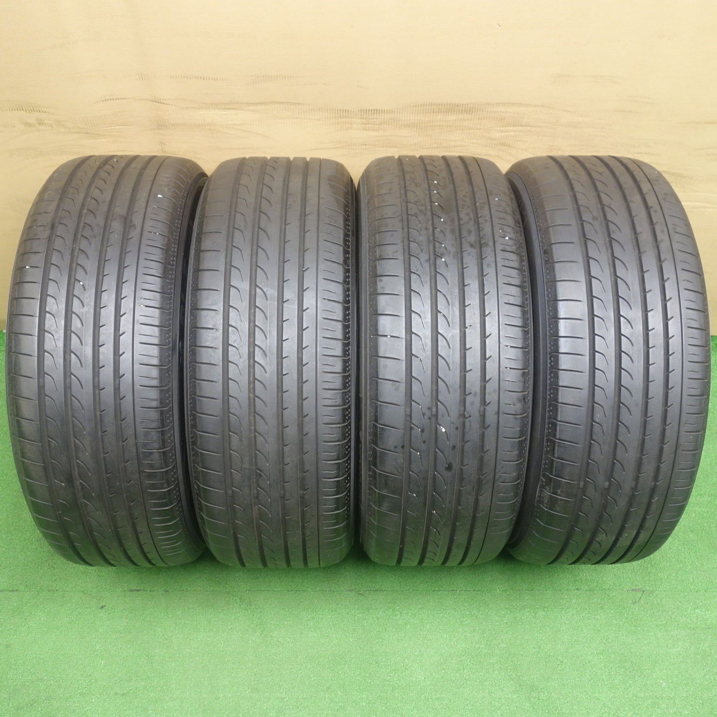 バリ溝！9.5分★トヨタ 220系 クラウン Gエグゼクティブ 純正 225/55R18 ヨコハマ ブルーアース RV-02 18インチ PCD114.3/5H★6041504KTノ