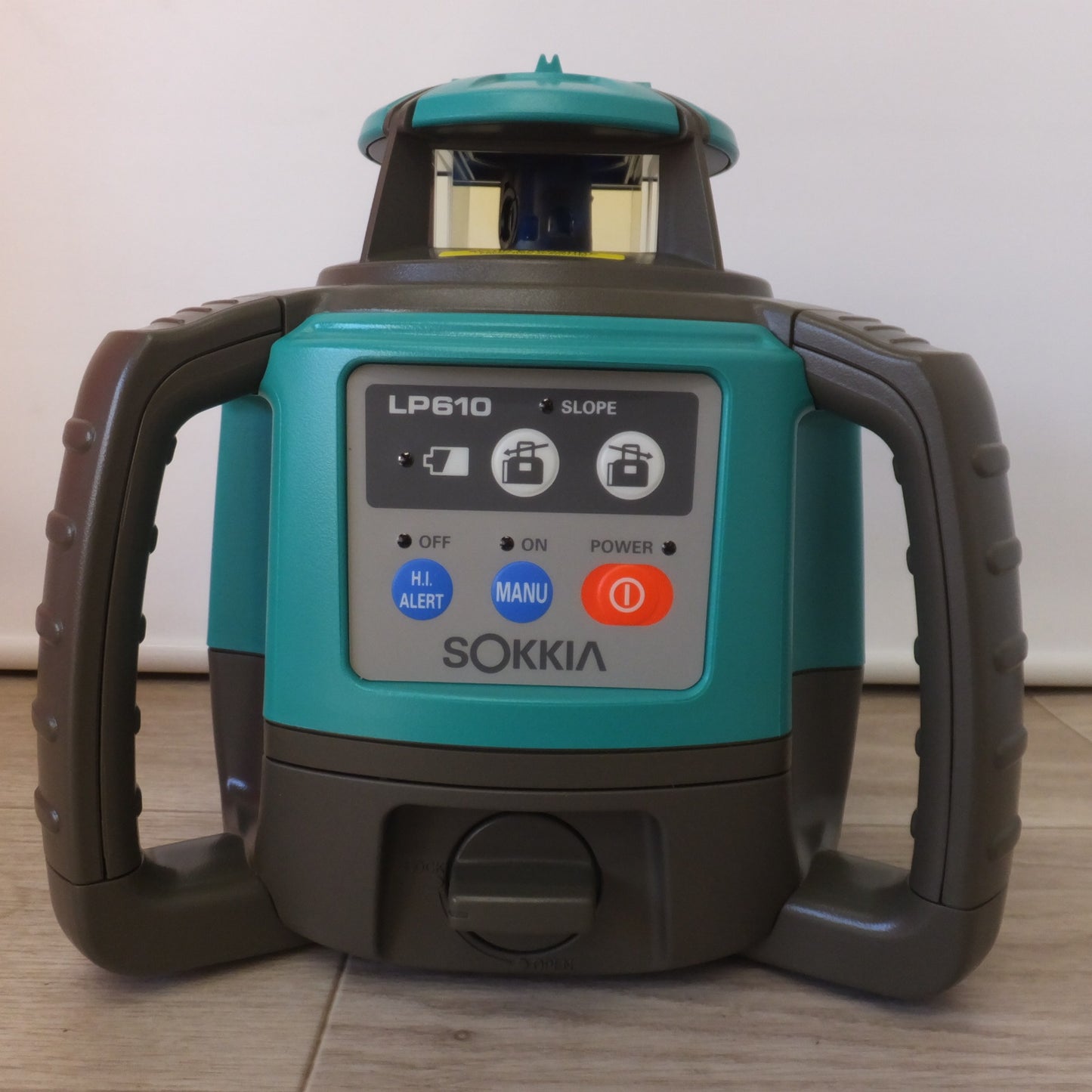 [送料無料] 未使用★ソキア SOKKIA 自動整準レベルプレーナ LP610　デジタル受光器 LS-100D　セット　説明書なし★