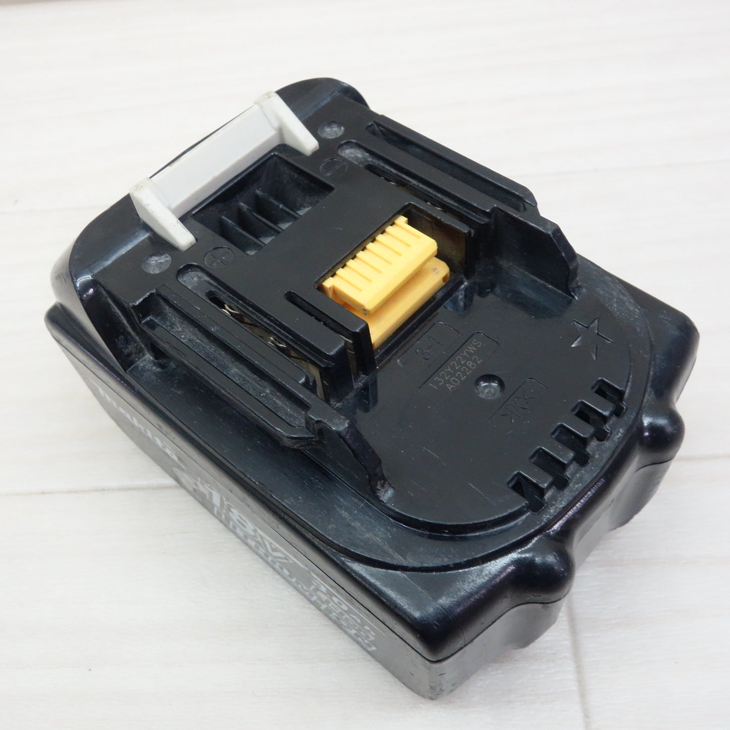 [送料無料] ☆マキタ Li-ion リチウム イオン バッテリ BL1830 DC18V 3.0Ah 54Wh 電動 工具☆