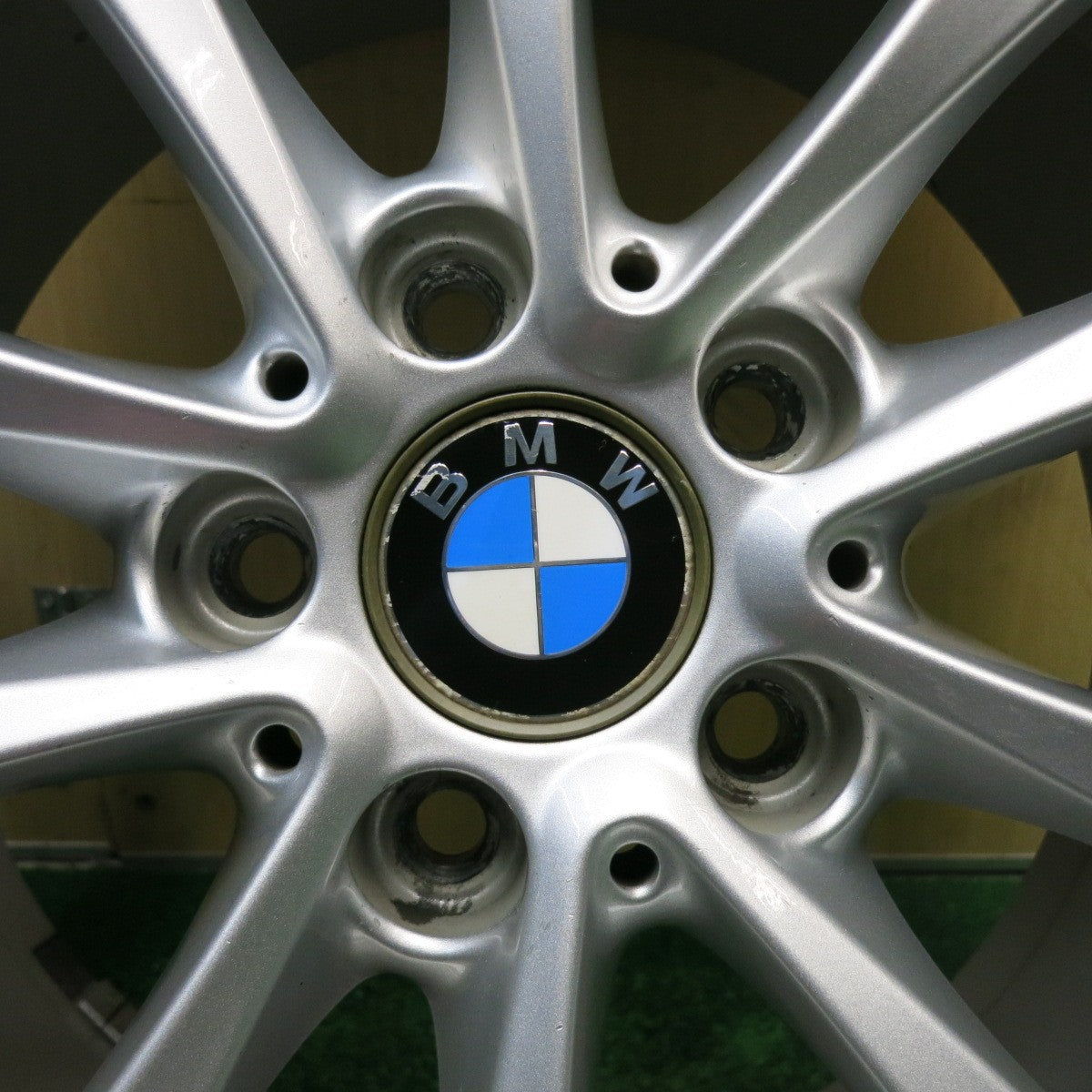 バリ溝！24年！9.5分★BMW 3シリーズ F30 F31 純正 205/50R17 スタッドレス ミシュラン X-ICE SNOW 17インチ PCD120/5H★5121319HAス