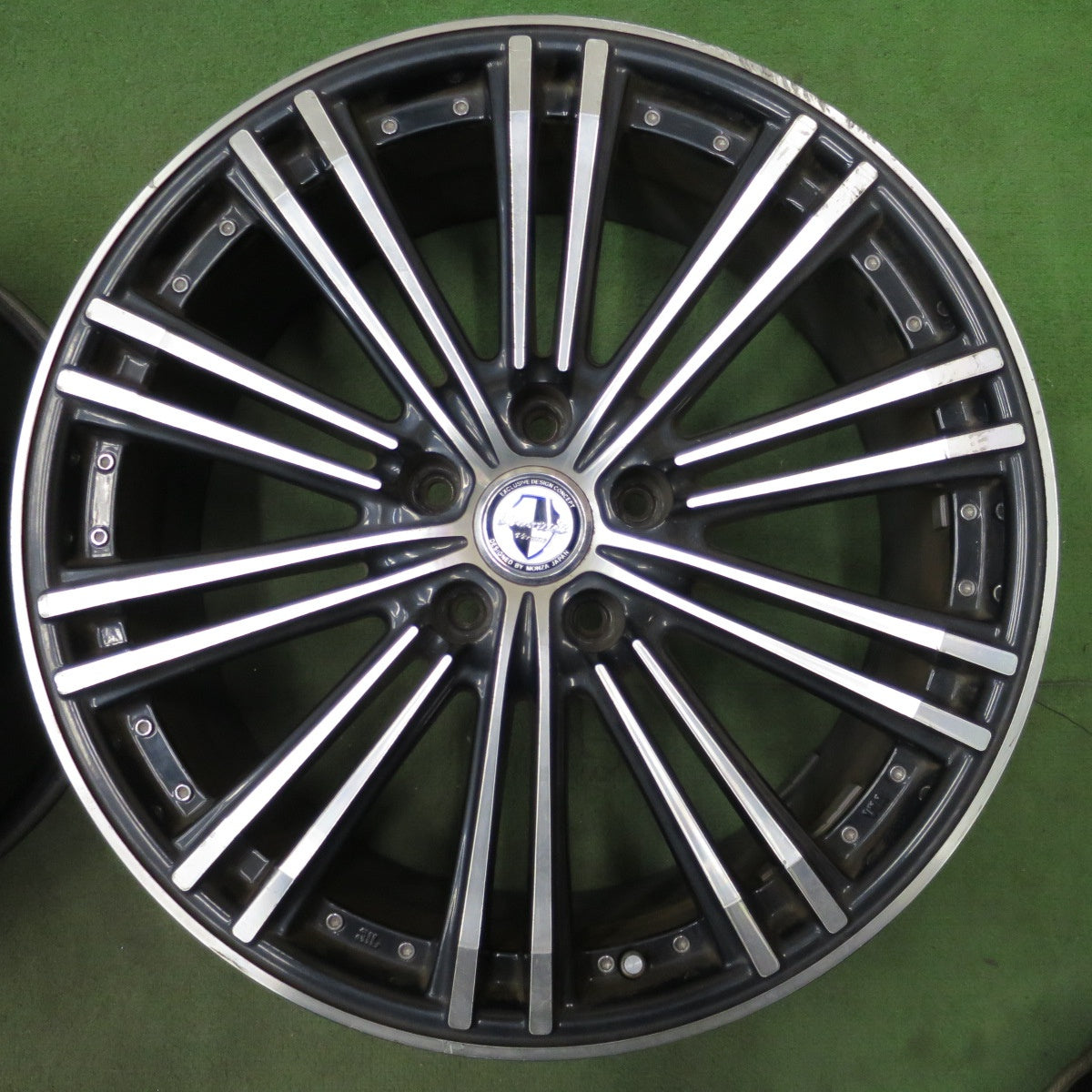 4本価格◎Warwic Verune 19インチ ホイール ワーウィック ヴェルネ 19×9J PCD114.3/5H◎6090404NGホ