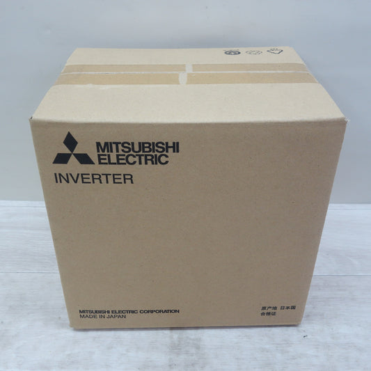 [送料無料] 未使用☆三菱電機 インバータ FR-E820-3.7K-1 2024年製 E800シリーズ 三相 200V 3.7kW☆