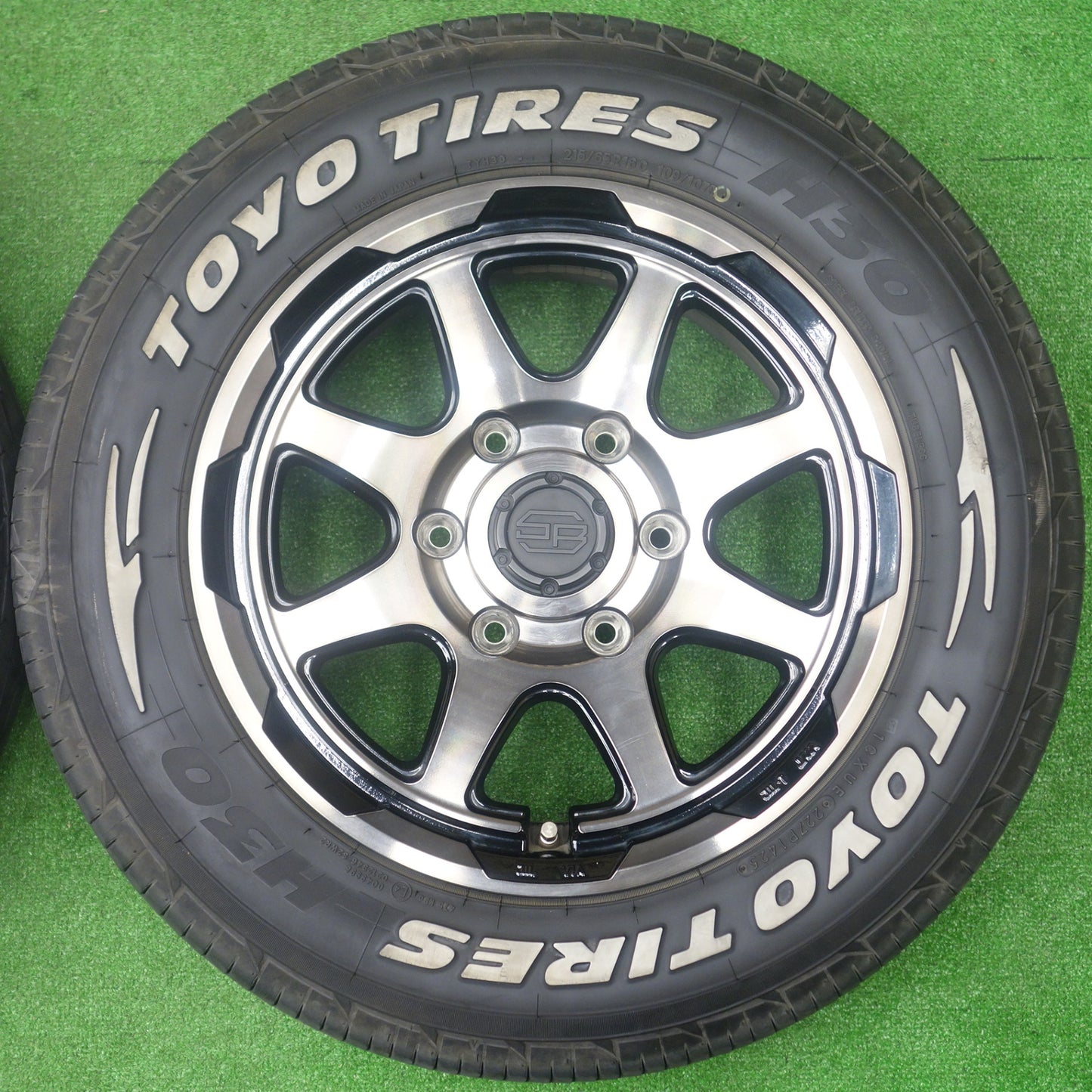 バリ溝！25年！キレイ！9.5分★215/65R16 トーヨー H30 WEDS ADVENTURE スタットベルク ウェッズ アドベンチャー 16インチ PCD139.7/6H★6012401KTノ