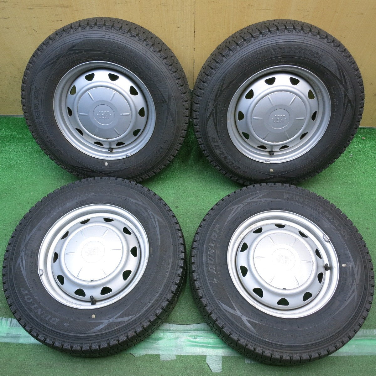 バリ溝！23年！ほぼ10分◎スタッドレス 165R13 6PR ダンロップ ウインターマックス SV01 ・JECT・ スチール ホイール 13インチ PCD100 110 114.3/4H マルチ◎6101006HAス
