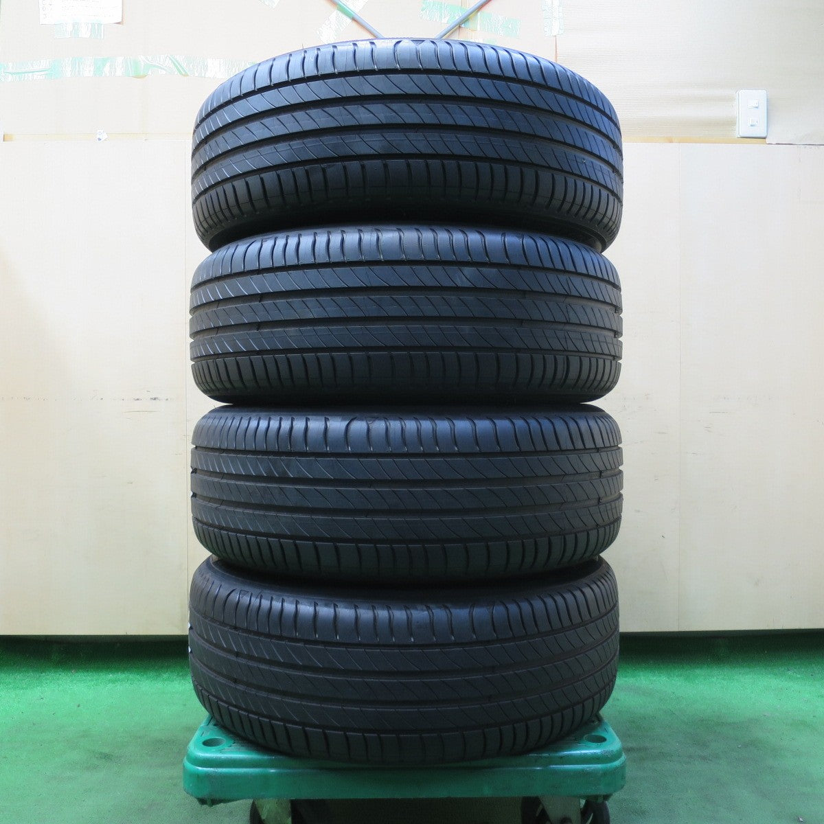 [送料無料] 未使用！24年★ボルボ 等 BBS SR007 KBA49538 215/55R17 ミシュラン プライマシー4 17インチ PCD108/5H★4101302イノ