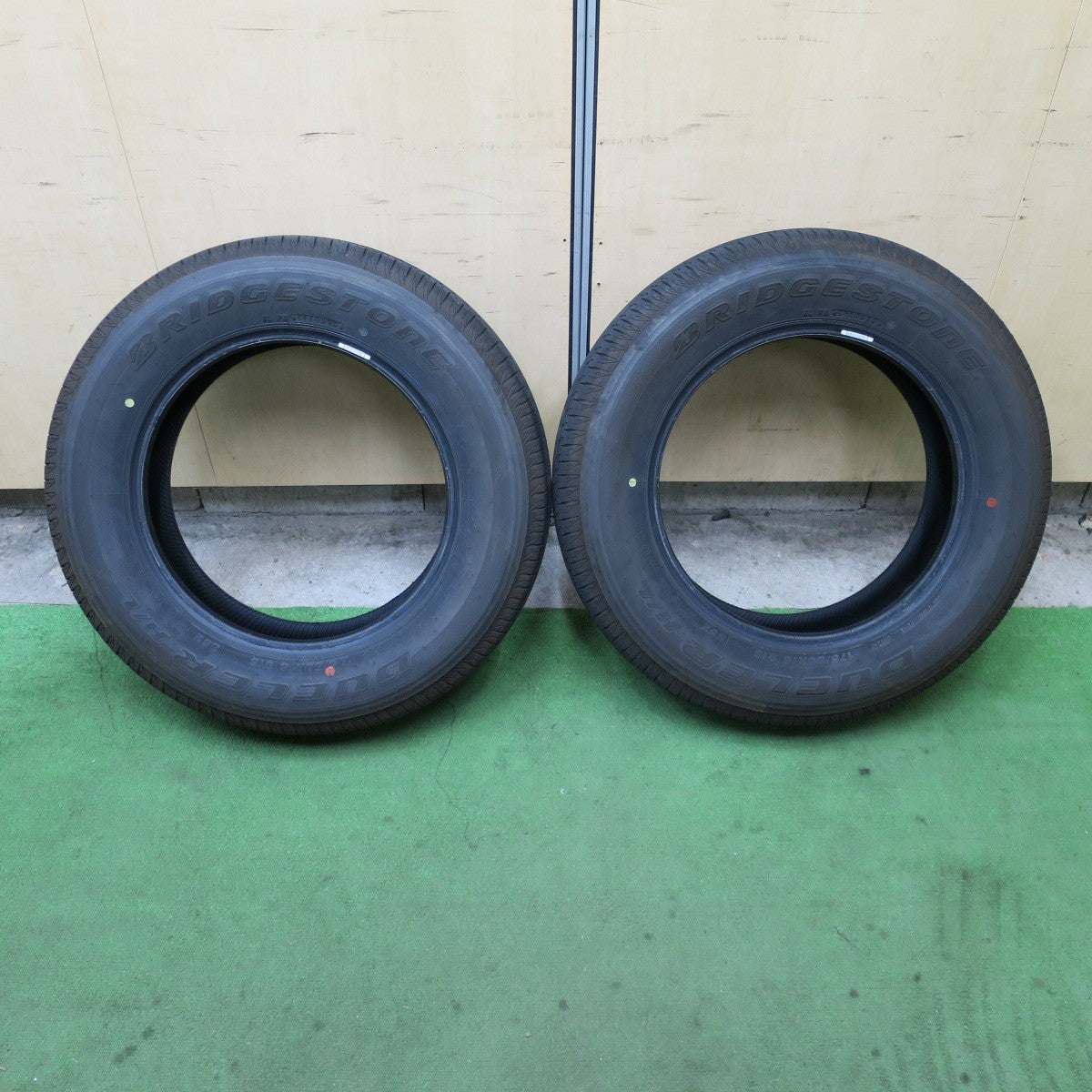 バリ溝！25年！9.5分！2本★ジムニー 等 175/80R16 ブリヂストン デューラー H/L 852 DUELER 16インチ タイヤ★6051301NGノタ