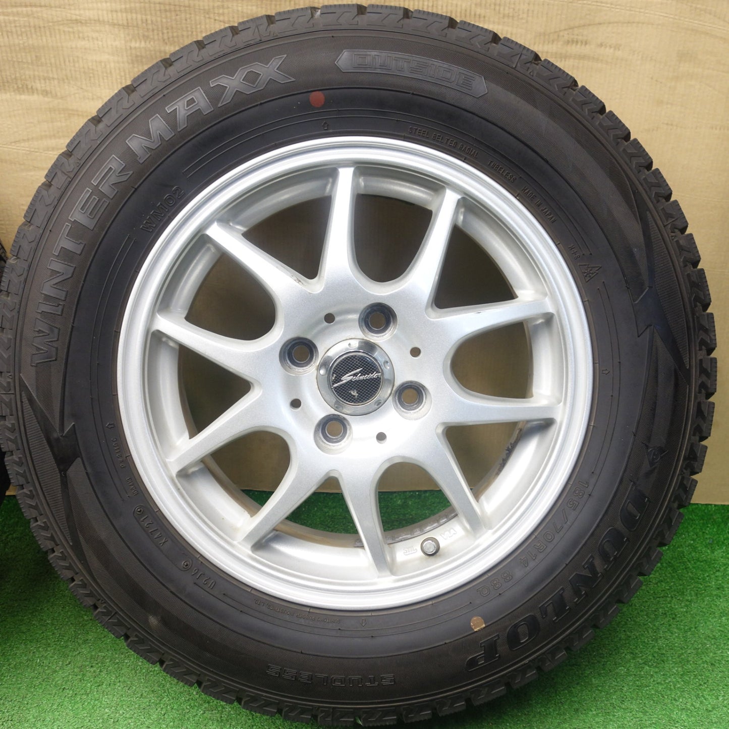 バリ溝！9.5分★スタッドレス 185/70R14 ダンロップ ウインターマックス WM02 Schneider シュナイダー 14インチ PCD100/4H★6021202KTス