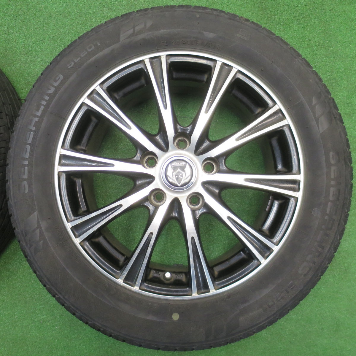 バリ溝！21年！8.5分★205/60R16 セイバーリング SL201 RiZLEY ライツレー 16インチ PCD114.3/5H★5111001NJノ