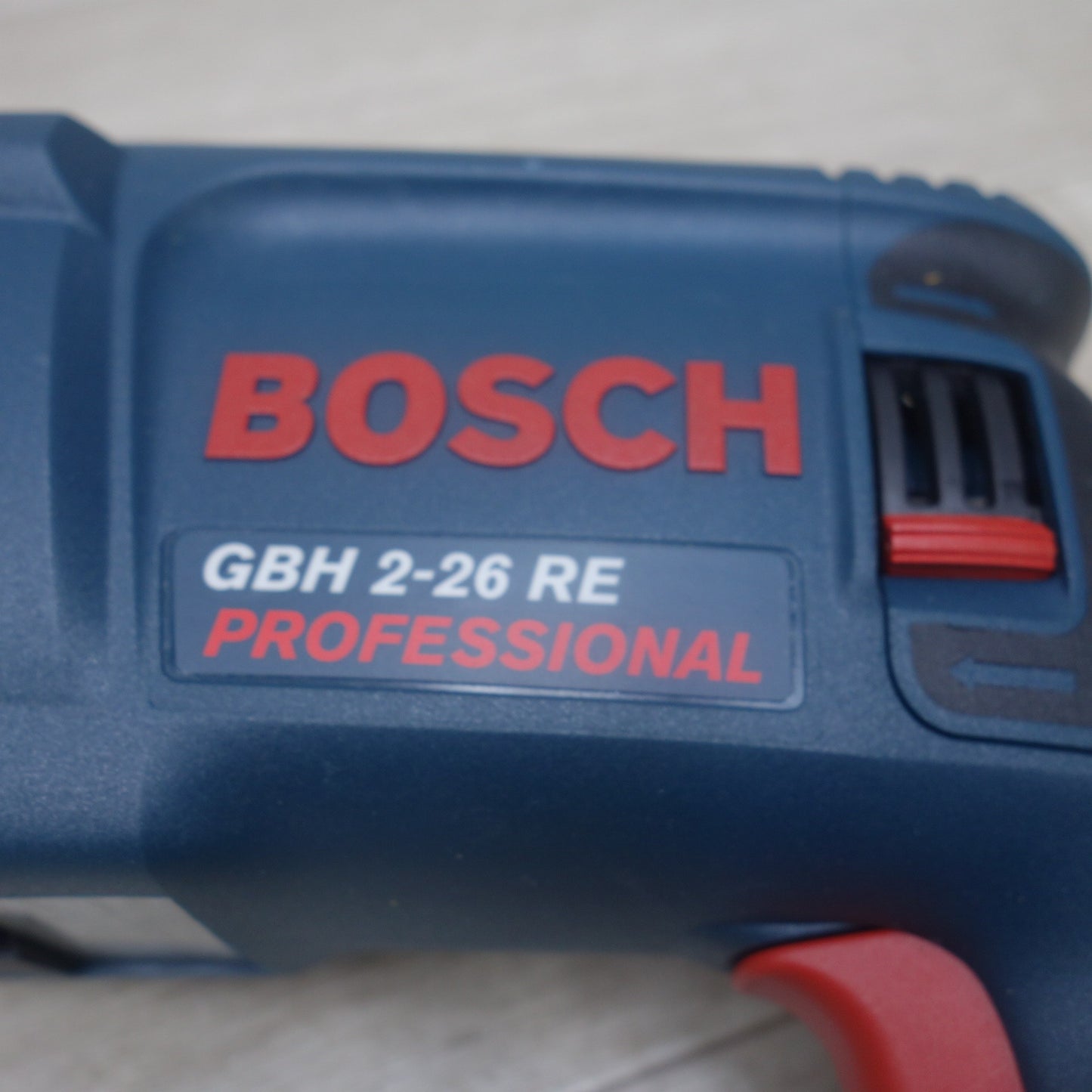 [送料無料] キレイ◆BOSCH SDS プラス 26mm ハンマードリル GBH 2-26 RE Professional 電動 工具 ハンマドリル ボッシュ◆