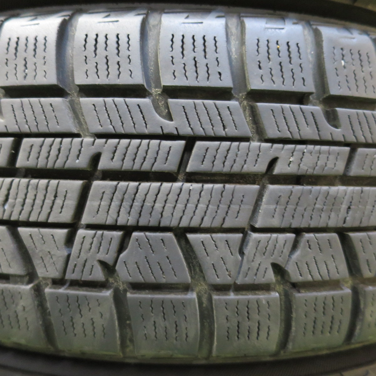 バリ溝！8.5分★スタッドレス 155/65R14 ヨコハマ アイスガード iG50 プラス ravrion RM01 ラブリオン 14インチ PCD100/4H★5082906イス