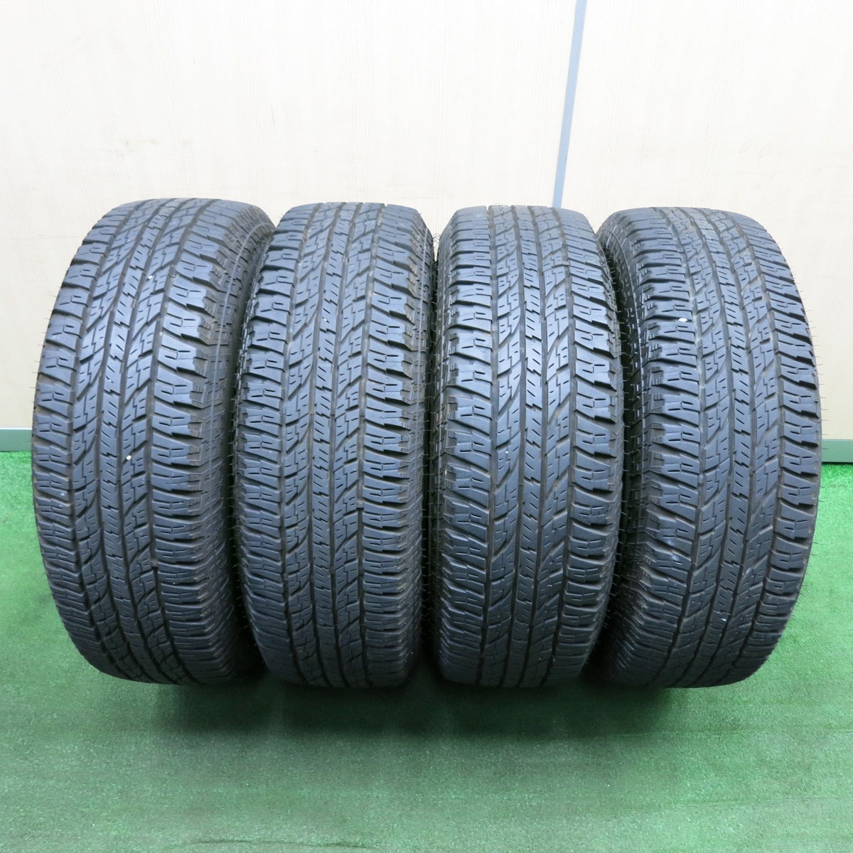 *送料無料* バリ溝！キレイ！9分★RAYS DAYTONA M9 235/70R16 ヨコハマ ジオランダー A/T レイズ デイトナ 16インチ PCD114.3/5H★4041013TNノ