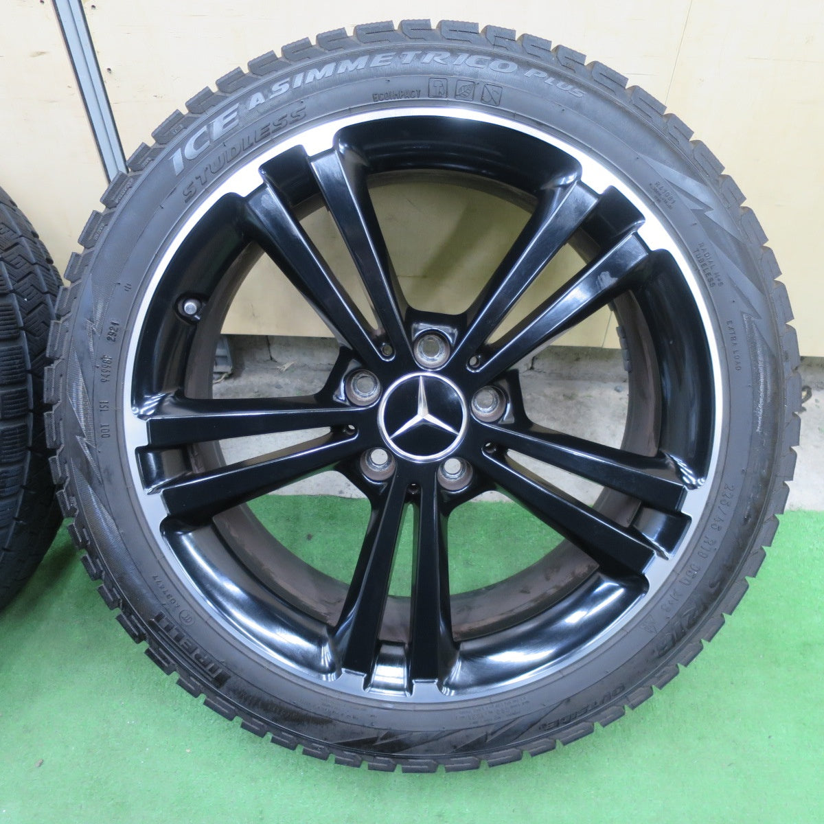 バリ溝！キレイ！8.5分★ベンツ W177 Aクラス 純正 225/45R18 スタッドレス ピレリ アイスアシンメトリコ プラス 18インチ PCD112/5H★6040603TTス