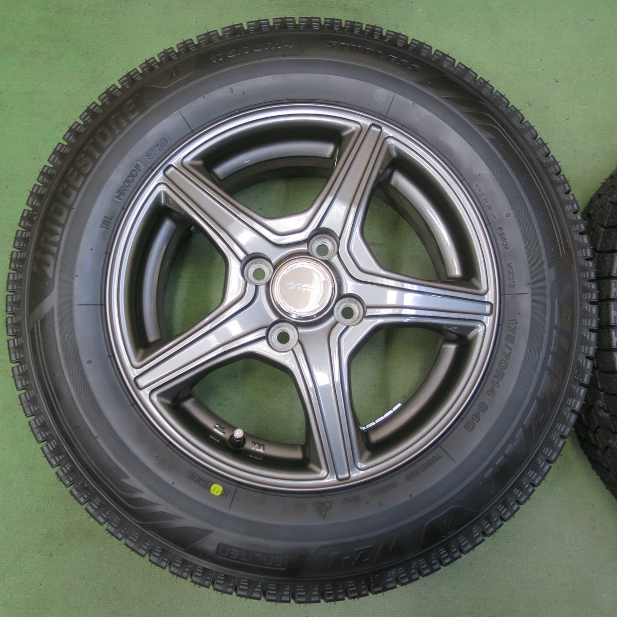 未使用！25年！キレイ◎スタッドレス 175/70R14 ブリヂストン ブリザック WZ-1 TOPRUN トップラン 14インチ PCD100/4H◎6071502イス