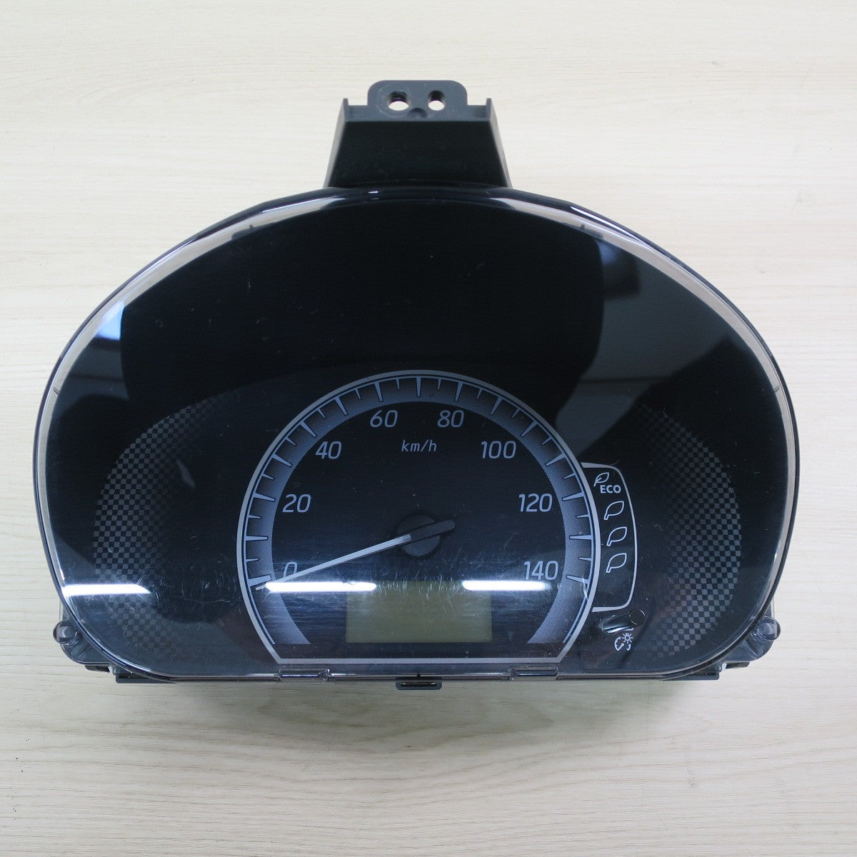 キレイ♪日産 B21A デイズ ルークス 三菱 eKスペース 純正 スピードメーター VISTEON 8100C379 0T34569 VPFA0-10849-GA カー パーツ♪ [送料無料]