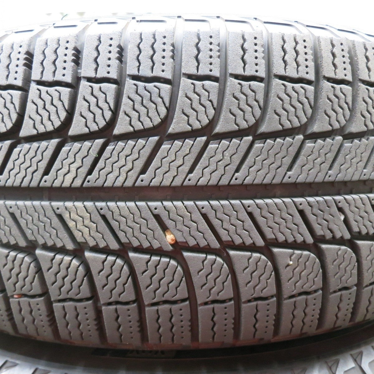 バリ溝！キレイ！9分★スタッドレス 225/65R17 ミシュラン X-ICE3+ B-win 17インチ PCD114.3/5H★4042102NJス