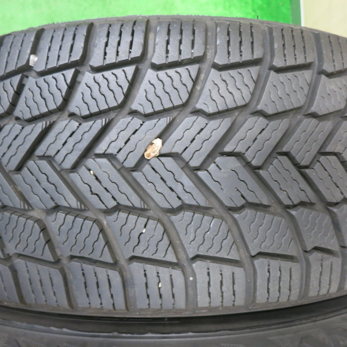 [送料無料] バリ溝！20年！キレイ！9分★アウディ Q3 純正 215/65R17 スタッドレス ミシュラン X-ICE SNOW 17インチ PCD112/5H★4100106NJス