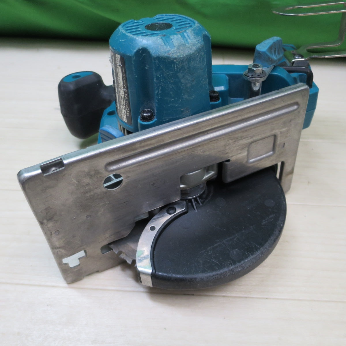 [送料無料] ☆マキタ 150mm 充電式 チップソー カッター CS551D 電動 工具 切断機 18V makita 本体のみ☆