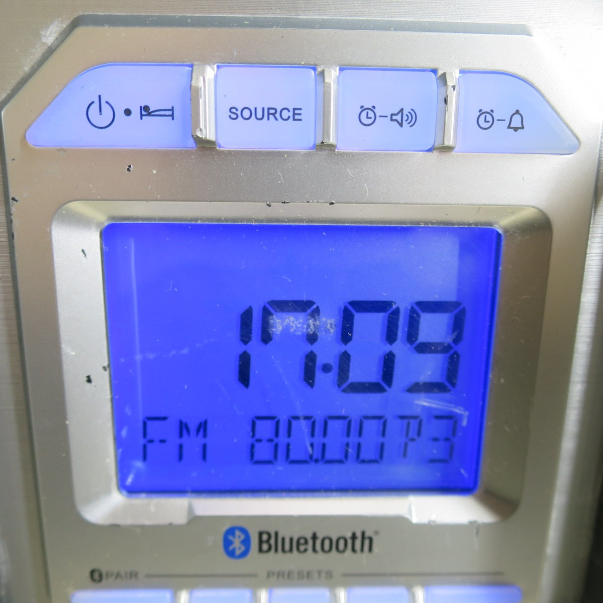 [送料無料] ☆マキタ 充電式 ラジオ MR108 コードレス 現場 キャンプ 工事 Bluetooth 対応 Makita☆