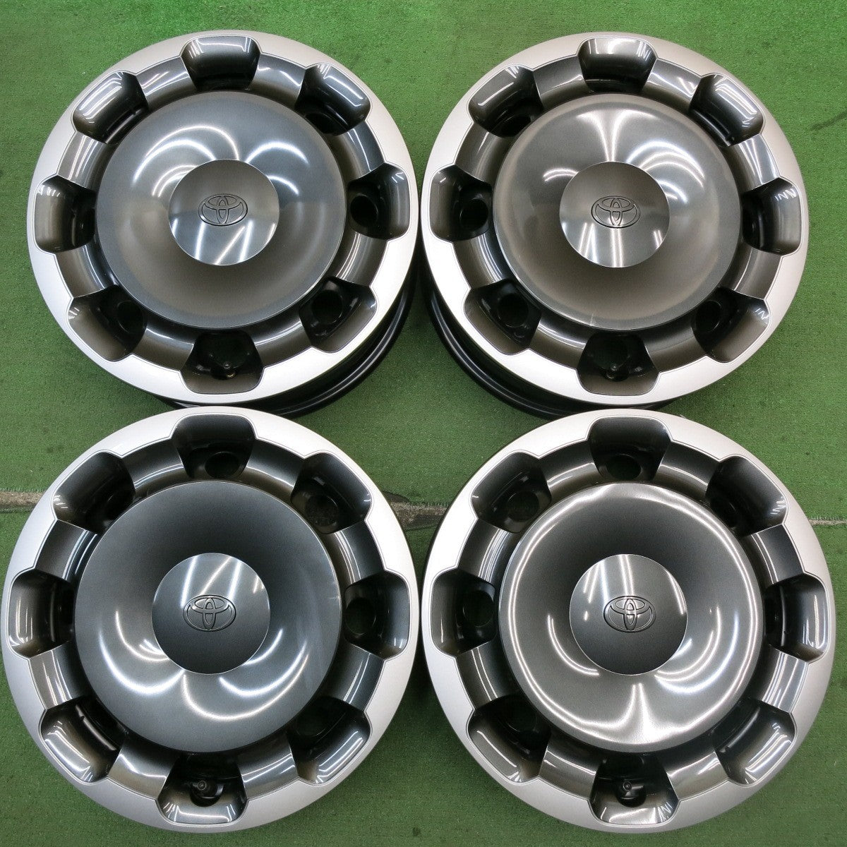 新車外し★トヨタ 10系 シエンタ Zグレード 純正 ホイール 15インチ 15×5.5J PCD100/5H★5081506HAホ